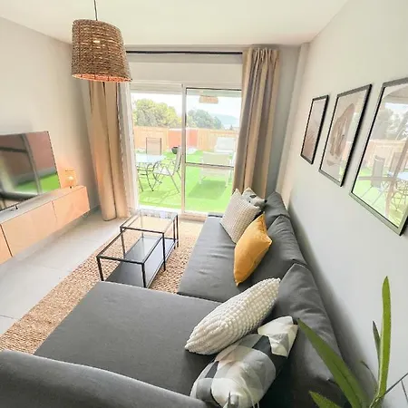 公寓 Cozy With Large Terrace 托雷莫利诺斯